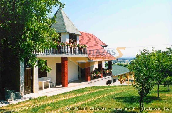 Apartement St. Orban Weineri and Pension Zalakaros (1)