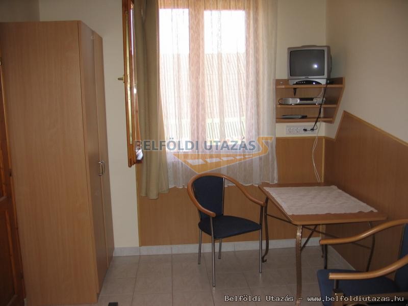 Pinczs Apartman (4)