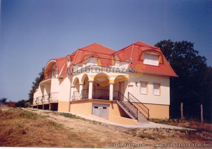 Erna Villa (1)