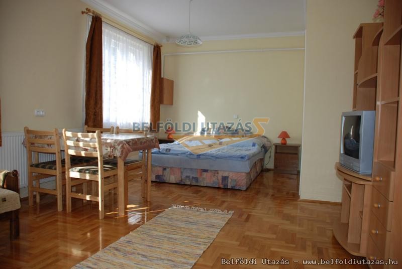 Magyar Apartman (5)