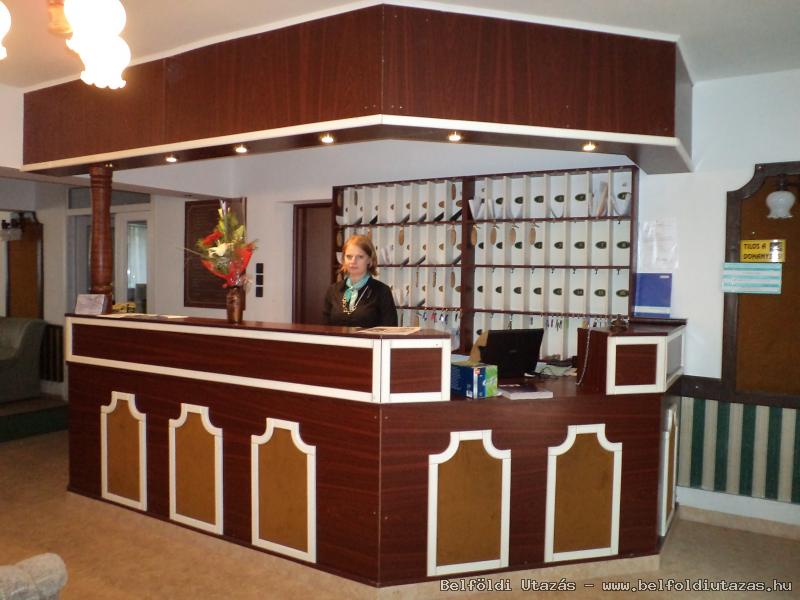 reg-T Club Hotel s Ifjusgi Tbor (3)