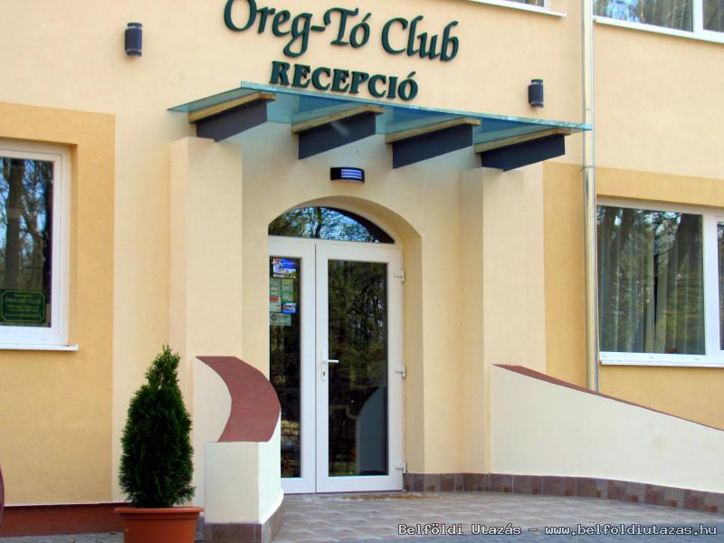 reg-T Club Hotel s Ifjusgi Tbor (1)