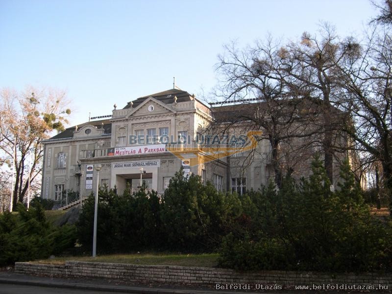 Jszai Mari Theatre (1)