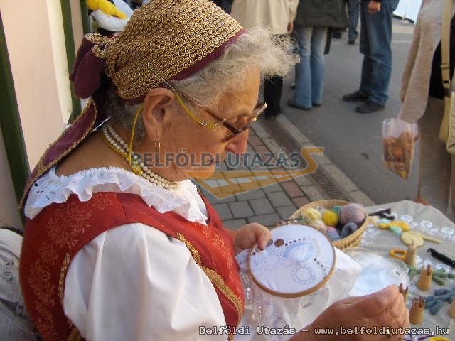 Gobelin and Embroidery Saloon of Tokaj Gallery (7)