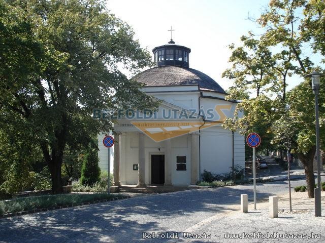 Round church