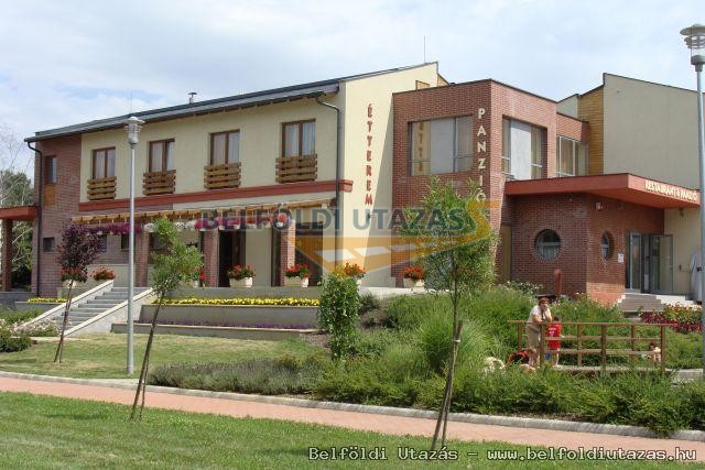 Flra Thermalbad - Apartment, Restaurant und Pension (10)