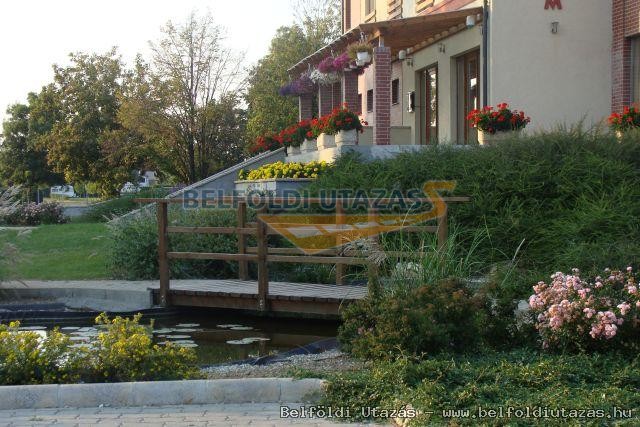 Flra Thermalbath - Apartments, Restaurant and Pension (16)